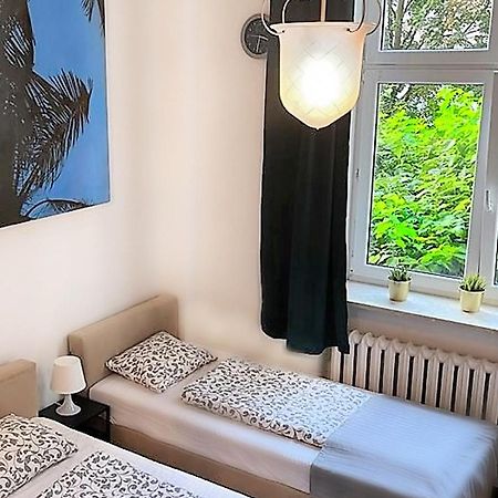Labo Apartment Chmielna Varsovie Extérieur photo